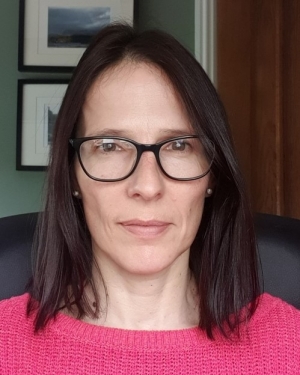 Retrato de Dr. Shirley Gray